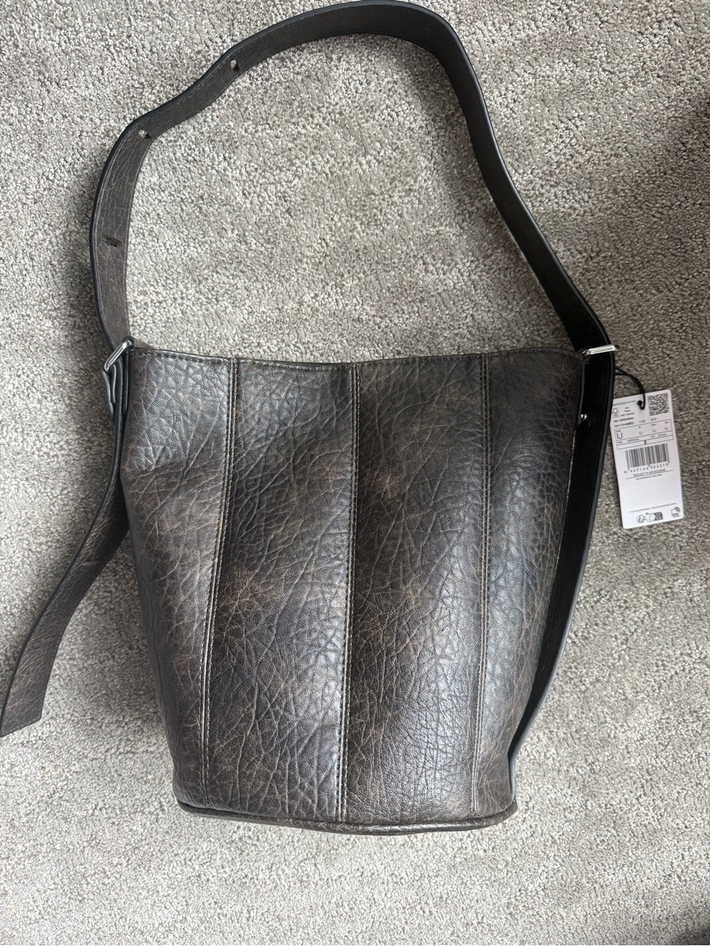 NWT Mango chocolate brown Shoulder Bag with Interior Zip Pocket